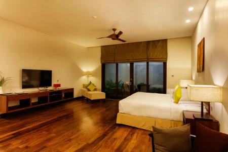 The Fortress Resort & Spa - 43