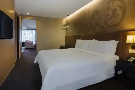 Paradox Bangkok Sukhumvit - 61