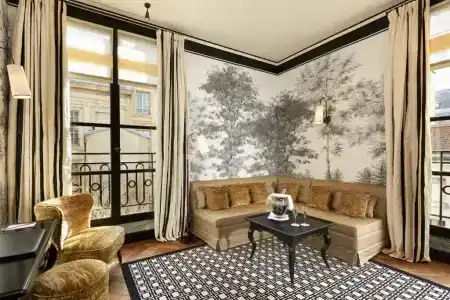 Pavillon de la Reine & Spa, Place des Vosges - 6