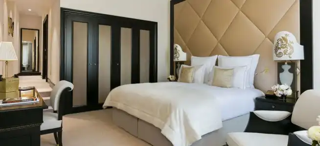 Hôtel Barrière Fouquet's Paris - 98