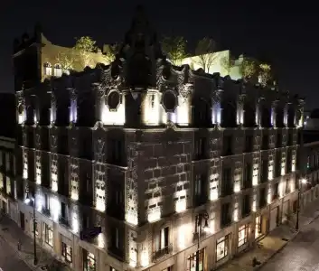 Hampton Inn & Suites by Hilton Mexico City - Centro Historico - 32