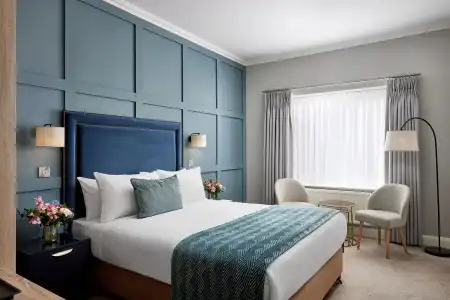 The Sandymount - 55
