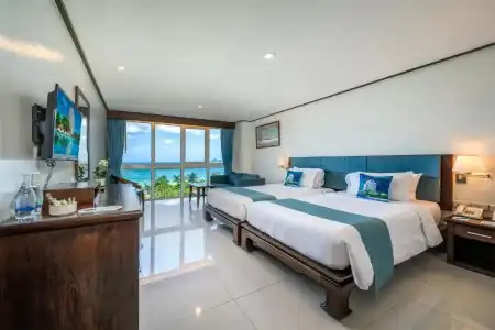 Andaman Beach Suites - 50