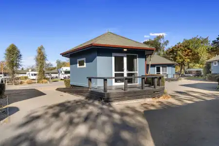 Christchurch Top 10 Holiday Park - 112