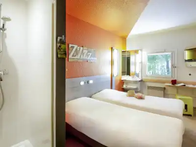 Ibis Budget Frejus Capitou A8 - 14