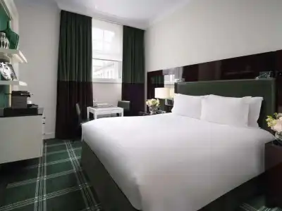 Sofitel London St James - 4