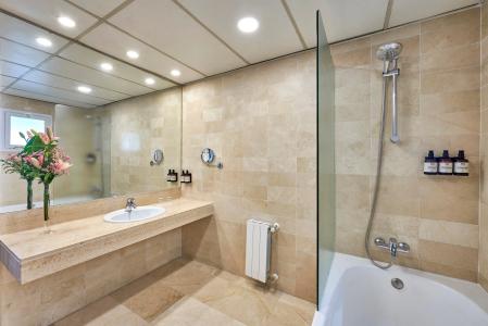 NH Barcelona Eixample - 42