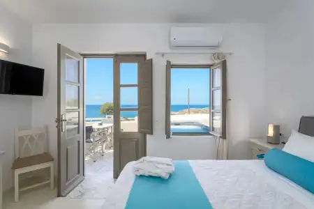 boutique in oia santorini next to the sea - 55