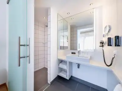 Zeitgeist Vienna Hauptbahnhof - 83
