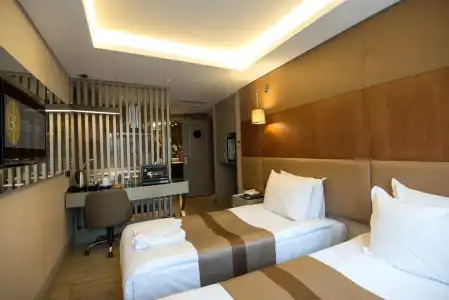 GK Regency Suites - 22