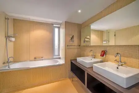 Park Inn by Radisson Antwerp City Centre - 30