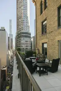 The Manhattan Club - 64