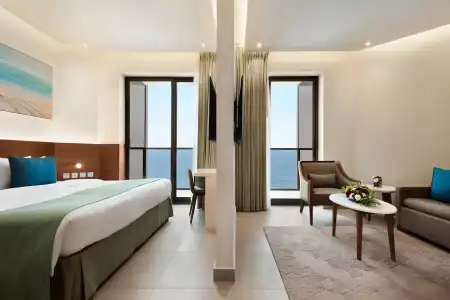 Wyndham Garden Ajman Corniche - 24
