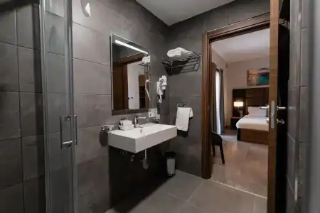 Pebbles Resort - 5