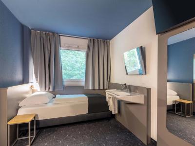 B&B Dortmund-West - 32