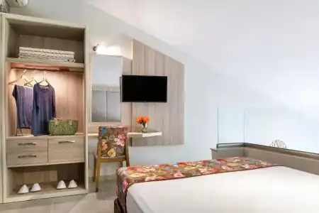 Alexandra Beach Spa Resort - 13