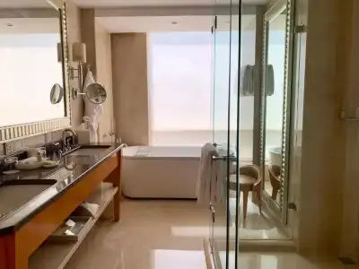 Four Seasons Mumbai - 37