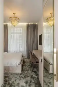 St Palace - 4
