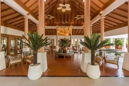Naithonburi Beach Resort - 7