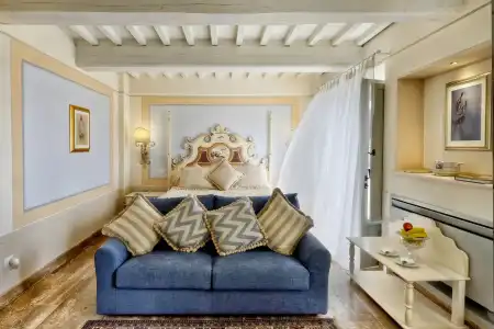 Il Falconiere - 64