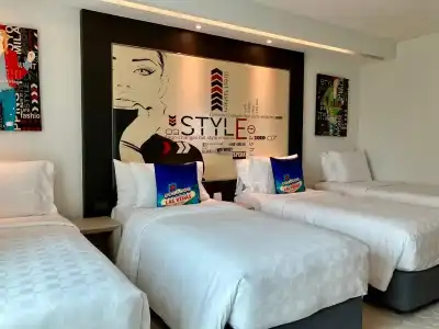 Clover Asoke - 5