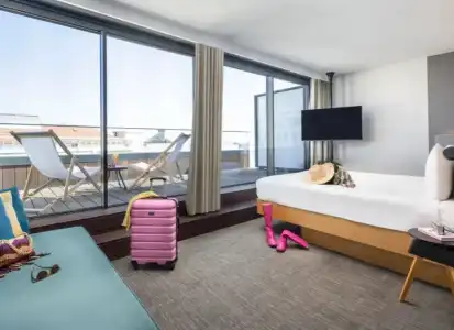 Moxy Lisbon City - 68