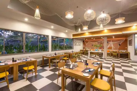 X10 Khaolak Resort - 3
