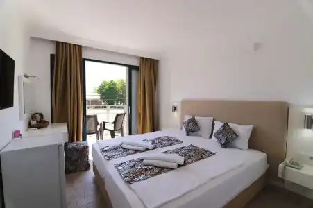 Bahar (+12 Adult ) - 36