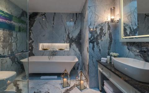 10 Karakoy - 55