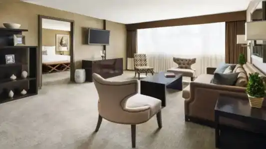 Luxe Sunset Boulevard - 62