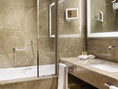 DoubleTree by Hilton Istanbul-Avcilar - 46