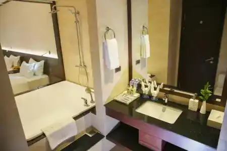Wyndham Legend Halong - 43