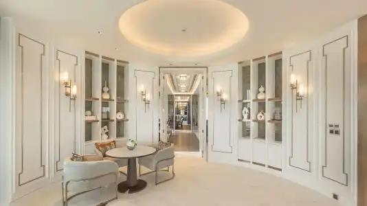 Eastin Grand Phayathai - 83