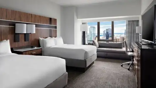 New York Marriott Marquis - 70