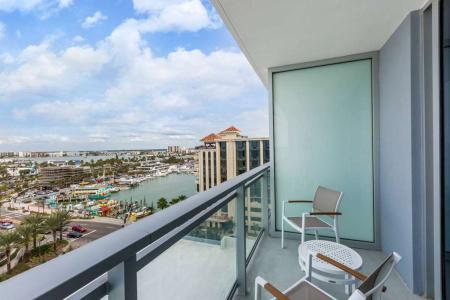 Wyndham Grand Clearwater Beach - 80