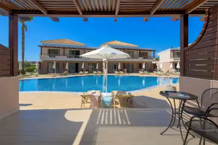 La Marquise Luxury Resort Complex - 69