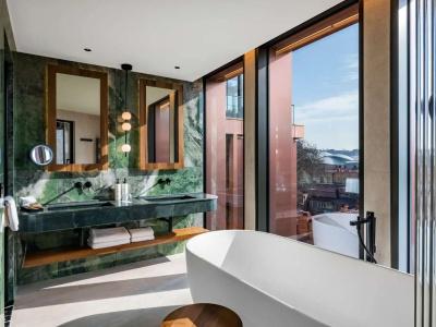 Swissôtel - 57