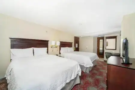 Hampton Inn & Suites by Hilton Mexico City - Centro Historico - 13