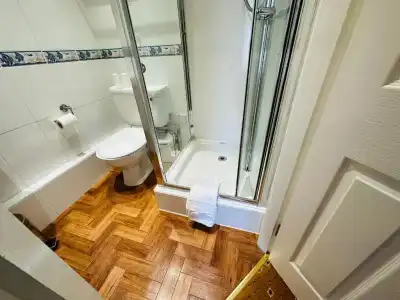 Abbotsford Guest House - 8