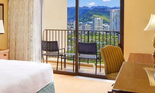 Hilton Hawaiian Village Waikiki Beach Resort - 57