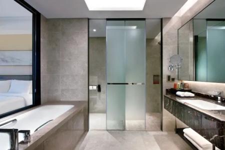 Crowne Plaza Shanghai by IHG - 44