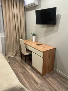 Vash Salut Apart - 166