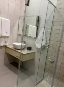 Plaza Viktoria - 95