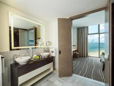 TH8 Palm Vignette Collection, Beach Resort - 56