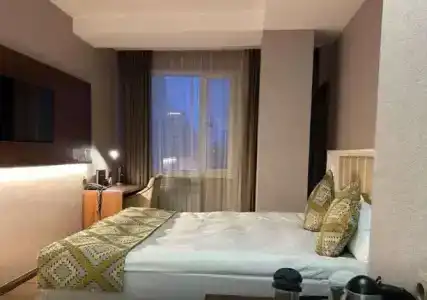 Best Western Plus - 63