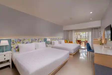 The Briza Beach Resort Khaolak - 46