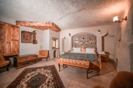 Zeus Cave Suites - 60