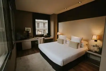 Grand Central, Small Luxurys - 2