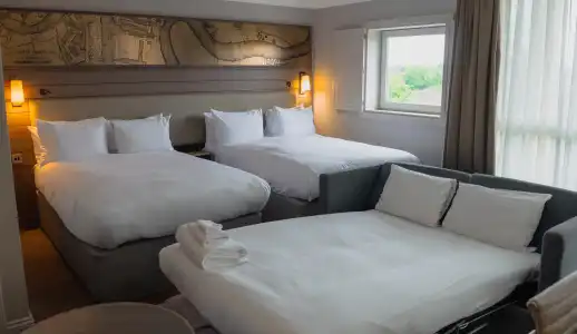 DoubleTree by Hilton London – Docklands Riverside - 18