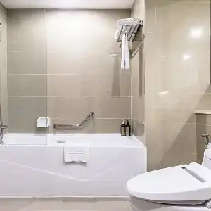 Lohas Residences Sukhumvit - 49